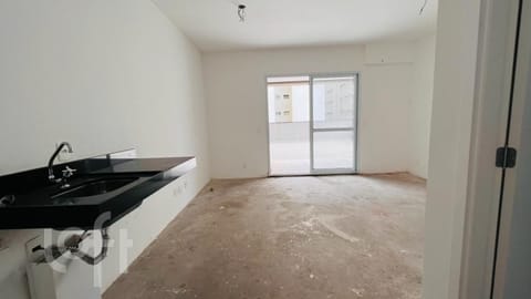Image 3 - 349518